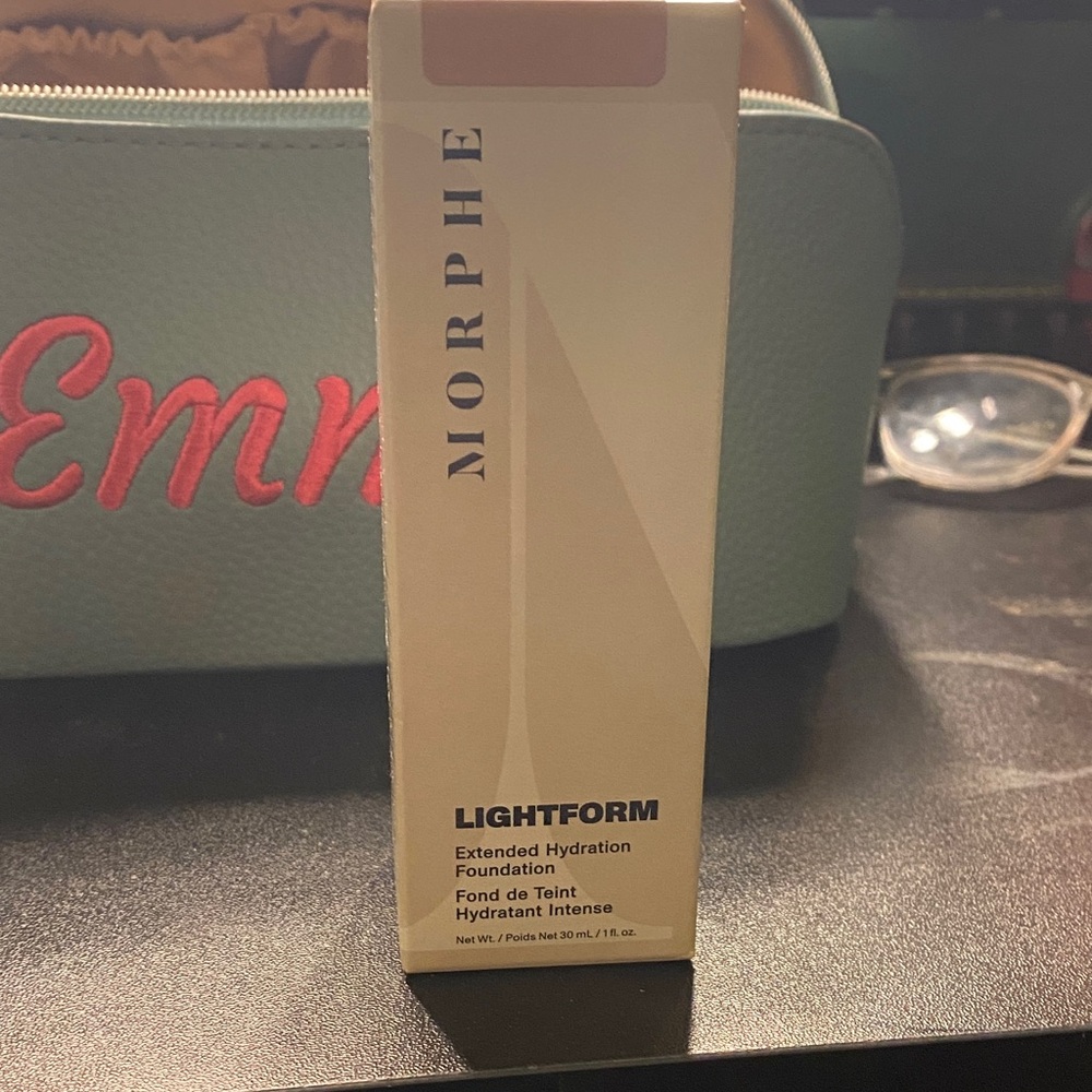 Morphe Lightform Foundation - Tan